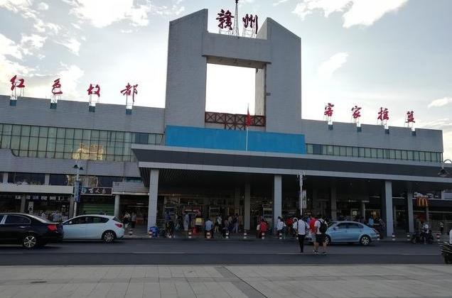 深圳到贛州物流專線_深圳至贛州貨運(yùn)公司